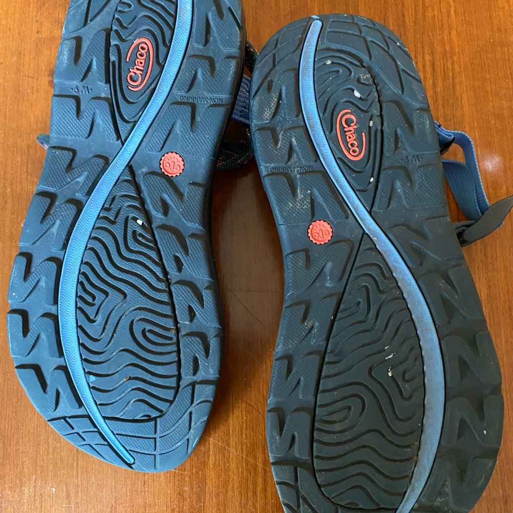 Women’s Chaco Z/cloud sandal size 9 W